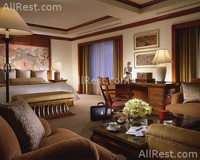 Four Seasons Hotel 15